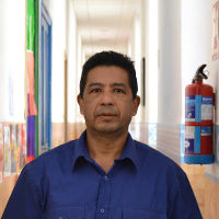 Jose L González